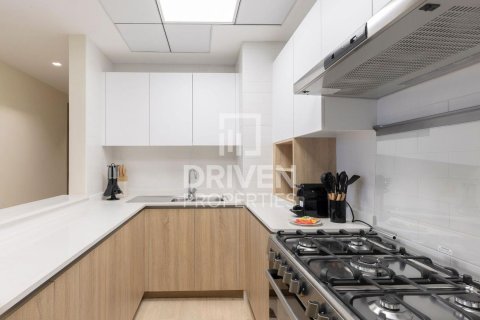 דירה למכירה ב Business Bay, Dubai, איחוד האמירויות 2 חדרי שינה, 103.31 מ"ר, מספר 767138 - תמונה 7