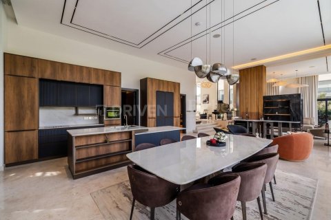 Jumeirah Park, Dubai, संयुक्त अरब अमीरात में विला, 5 बेडरूम, 540.79 वर्ग मीटर, संख्या 758939 - फ़ोटो 13