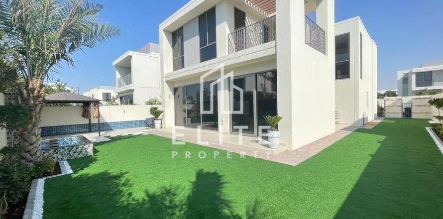 Villa in Dubai Hills Estate, Dubai, VAE: 4 Schlafzimmer, 327 m2 Nr. 736423
