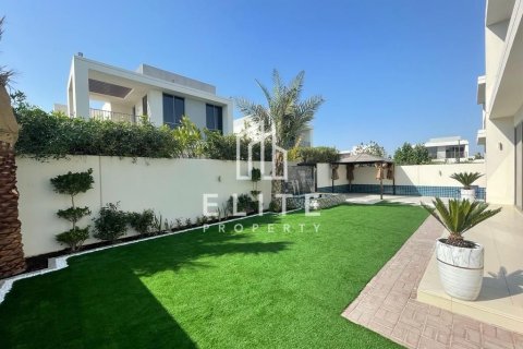 Villa zur Miete in Dubai Hills Estate, Dubai, VAE 4 Schlafzimmer, 327 m2 Nr. 736423 - Foto 2