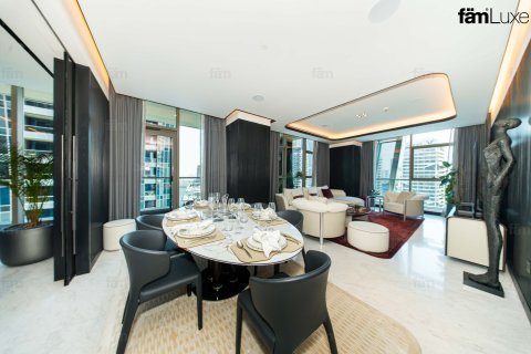 דירה להשכרה ב Business Bay, Dubai, איחוד האמירויות  3 חדרי שינה, 240.8 מ"ר, מספר 766492 - תמונה 25