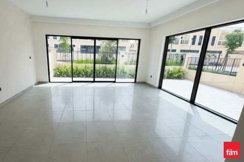 Dubai, BAE’de kiralık villa 5 yatak odası, 246.9 m² No 718551 - fotoğraf 3