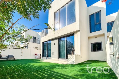 Dubai Hills Estate、Dubai、UAE にあるヴィラの賃貸物件 4ベッドルーム、231.42 m2、No733573 - 写真 6