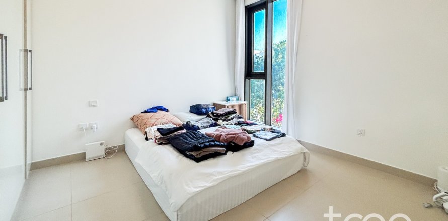Dubai Hills Estate、Dubai、UAEにあるヴィラ 4ベッドルーム、231.42 m2 No733573