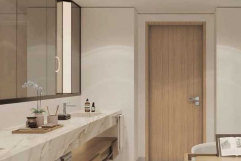 Apartment in ONE RIVER POINT in Business Bay, Dubai, UAE 1 room, 45 sq.m. № 637032 - photo 2