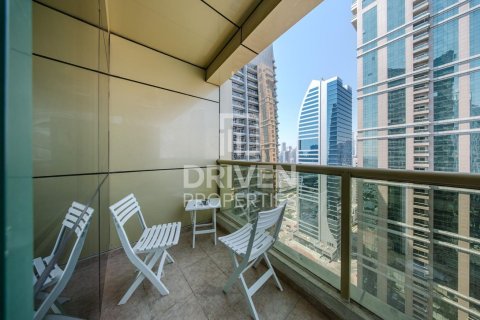 Müüa korter asukohaga Jumeirah Lake Towers, Dubai, AÜE: 1 magamistoaga, 67.73 m² Nr 744418 - pilt 10