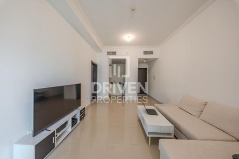 Müüa korter asukohaga Jumeirah Lake Towers, Dubai, AÜE: 1 magamistoaga, 67.73 m² Nr 744418 - pilt 3