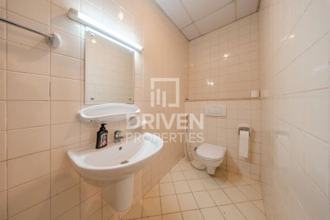 Müüa korter asukohaga Jumeirah Lake Towers, Dubai, AÜE: 1 magamistoaga, 67.73 m² Nr 744418 - pilt 9