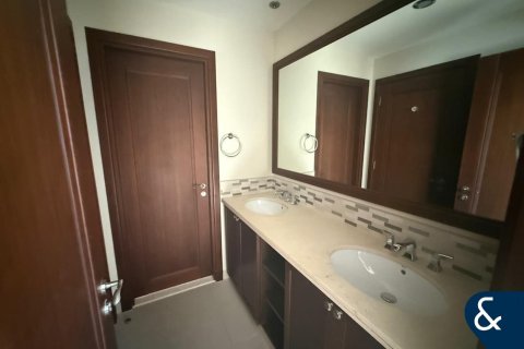 וילה להשכרה ב Arabian Ranches 2, Dubai, איחוד האמירויות 3 חדרי שינה, 294 מ"ר, מספר 668575 - תמונה 8