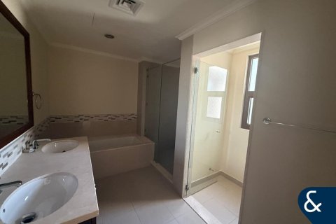 וילה להשכרה ב Arabian Ranches 2, Dubai, איחוד האמירויות 3 חדרי שינה, 294 מ"ר, מספר 668575 - תמונה 7
