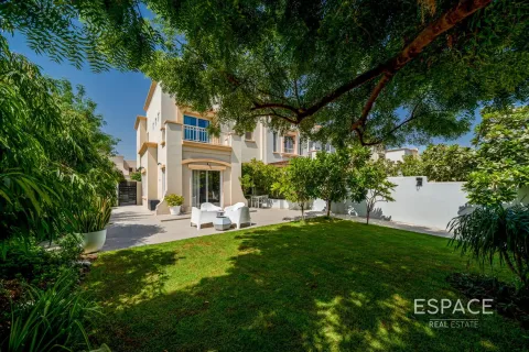 Villa zum Verkauf in The Springs, Dubai, VAE 3 Schlafzimmer, 209 m2 Nr. 649491 - Foto 1