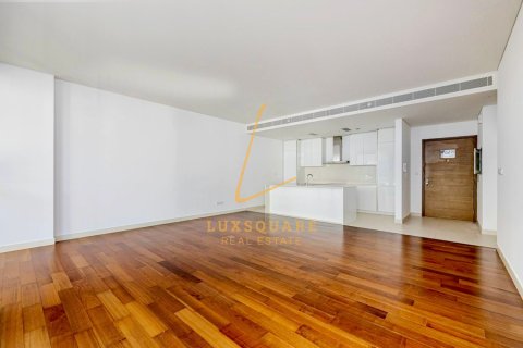 Снять в аренду квартиру в Аль-Васл, Дубай, ОАЭ 1 спальня, 110м2, № 670438 - фото 1