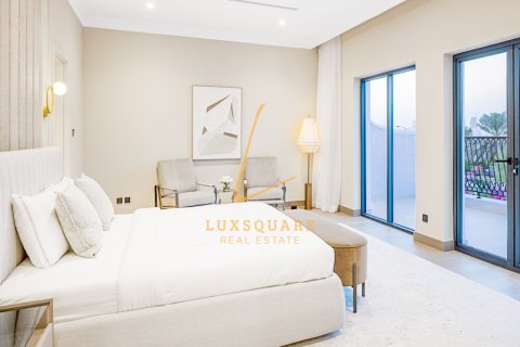 Vila di Jumeirah Golf Estates, Dubai, UAE 5 bilik tidur, 896 meter persegi № 670436 - foto 15