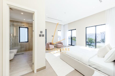 Vila di Jumeirah Golf Estates, Dubai, UAE 5 bilik tidur, 896 meter persegi № 670436 - foto 16
