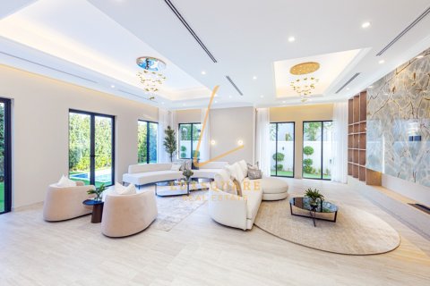 Vila di Jumeirah Golf Estates, Dubai, UAE 5 bilik tidur, 896 meter persegi № 670436 - foto 1