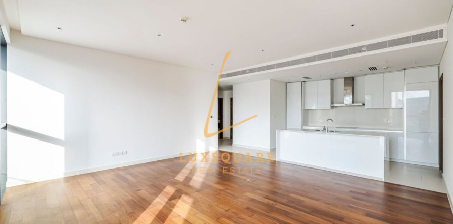 Al Wasl, Dubai, UAE의 아파트 침실 2개, 160제곱미터 번호 670437