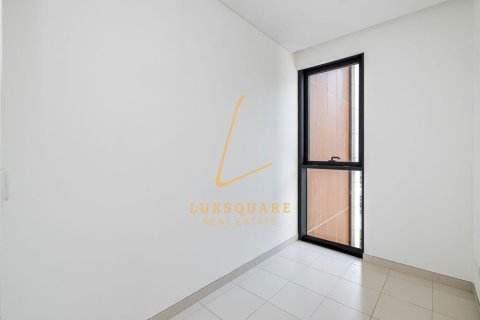 Al Wasl, Dubai, UAE의 임대용 아파트 침실 2개, 160제곱미터 번호 670437 - 사진 12