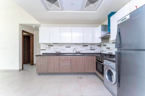 Apartman u AZIZI PLAZA u gradu Al Furjan, Dubai, UAE 2 spavaće sobe, 85 m2 Br. 670441 - Slika 4