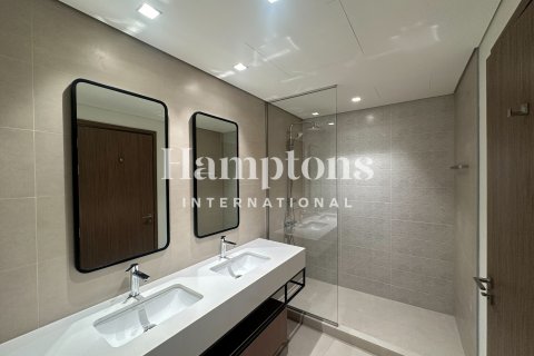 Apartamento para arrendamento em Mina Rashid, Dubai, EAU 2 quartos, 101.79010098 m2 № 703157 - foto 10