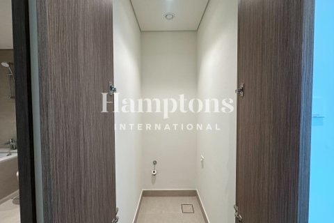 Apartamento para arrendamento em Mina Rashid, Dubai, EAU 2 quartos, 101.79010098 m2 № 703157 - foto 12