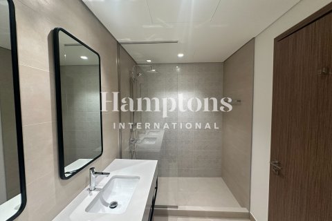 Apartamento para arrendamento em Mina Rashid, Dubai, EAU 2 quartos, 101.79010098 m2 № 703157 - foto 17