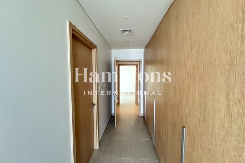 Apartamento para arrendamento em Mina Rashid, Dubai, EAU 2 quartos, 115.26010695 m2 № 703156 - foto 9