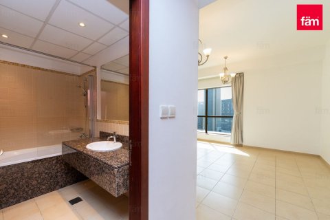 Apartment in Dubai, UAE 1 bedroom, 111.3 sq.m. № 629479 - photo 14