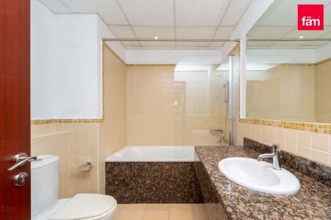 Apartment in Dubai, UAE 1 bedroom, 111.3 sq.m. № 629479 - photo 19