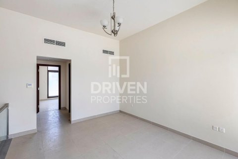 Villa en venta en Mohammed Bin Rashid City, Dubai, EAU 4 dormitorios, 191.47 m2 № 762523 - foto 12