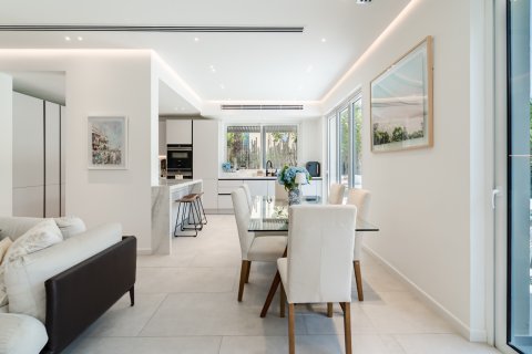 Kuća u nizu u Dubai, UAE 3 spavaćih soba, 225 m2 Br. 709731 - fotografija 9