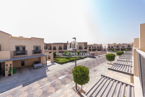 Kuća u nizu u Jumeirah Golf Estates, Dubai, UAE 3 spavaćih soba, 205 m2 Br. 664733 - fotografija 24