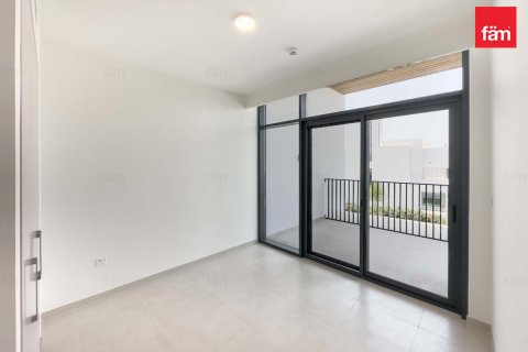 Villa in Dubai, UAE 3 bedrooms, 118.1 sq.m. № 647625 - photo 5