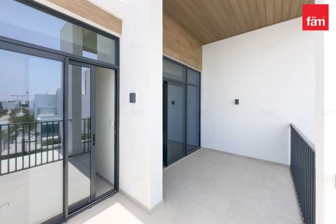 Villa in Dubai, UAE 3 bedrooms, 118.1 sq.m. № 647625 - photo 10
