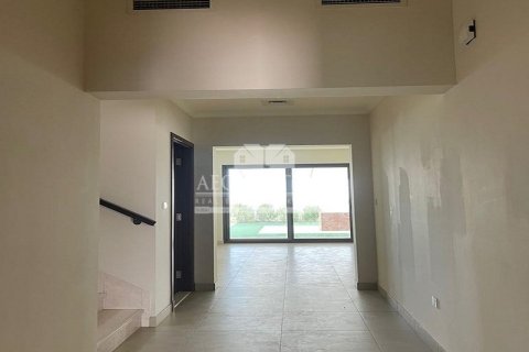 Villa te koop in Arabian Ranches 2, Dubai, VAE 5 slaapkamers, 693 vr.m., nr 648586 - foto 4