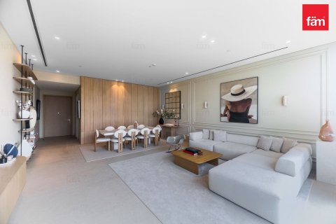 Apartment in Dubai, UAE 3 bedrooms, 268.2 sq.m. № 696703 - photo 4