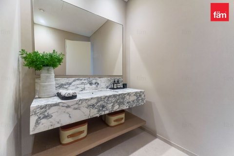 Apartment in Dubai, UAE 3 bedrooms, 268.2 sq.m. № 696703 - photo 21