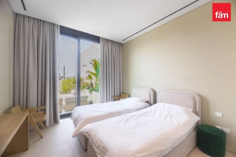 Apartment in Dubai, UAE 3 bedrooms, 268.2 sq.m. № 696703 - photo 14