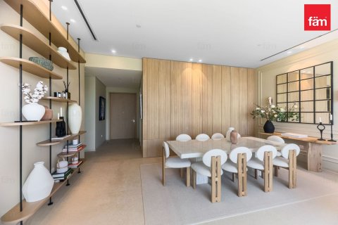 Apartment in Dubai, UAE 3 bedrooms, 268.2 sq.m. № 696703 - photo 10