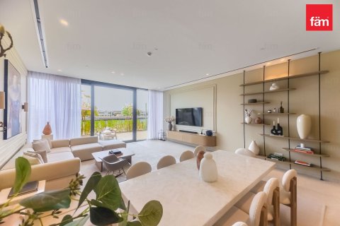 Apartment in Dubai, UAE 3 bedrooms, 268.2 sq.m. № 696703 - photo 9