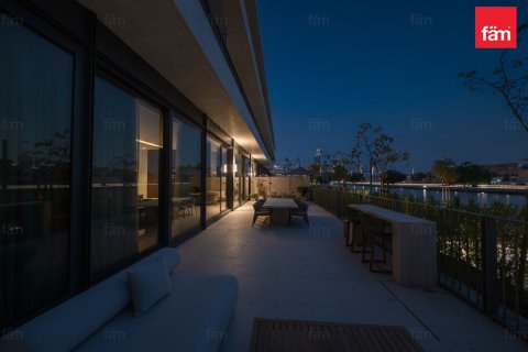 Apartment in Dubai, UAE 3 bedrooms, 268.2 sq.m. № 696703 - photo 29