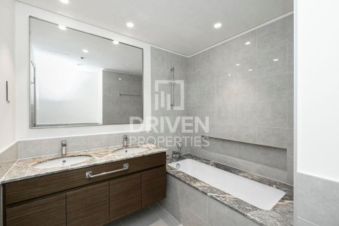 Apartmen di Downtown Dubai (Downtown Burj Dubai), Dubai, UAE 2 bilik tidur, 93 meter persegi № 683497 - foto 13