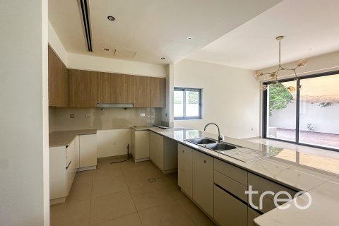 Vila u gradu Dubai Hills Estate, UAE 5 spavaće sobe, 397.9 m2 Br. 733429 - Slika 4