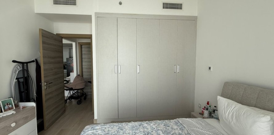 Byt v Jumeirah Village Circle, Dubai, SAE 2 ložnice, 106 m² Č.: 726071