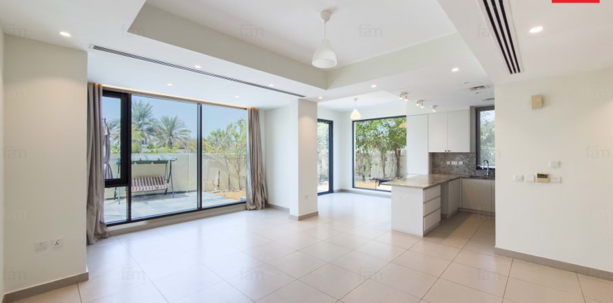 Vilë në Dubai Hills Estate, Emiratet e Bashkuara Arabe 5 dhoma gjumi, 341.3 m2. № 758239