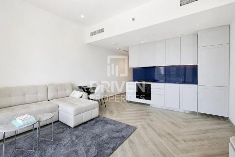 Apartment in Business Bay, Dubai, UAE 1 bedroom, 63.64 sq.m. № 766956 - photo 3