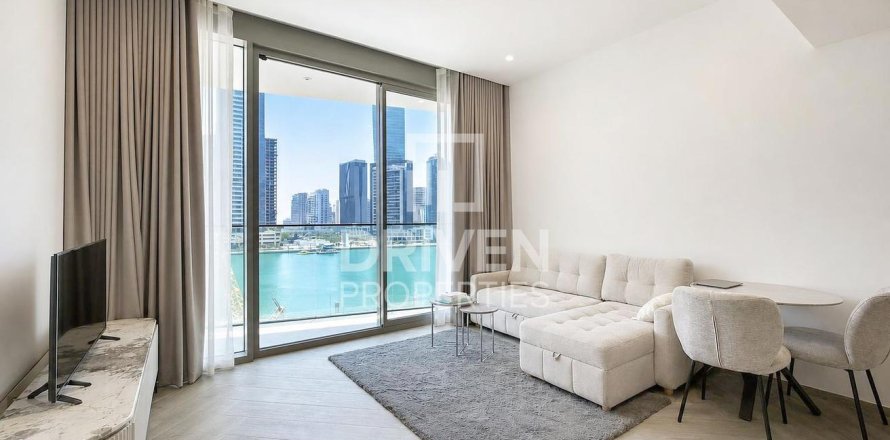 Apartment in Business Bay, Dubai, UAE 1 bedroom, 63.64 sq.m. № 766956