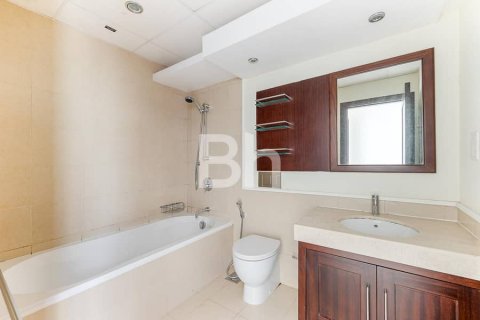 Apartmen di The Views, Dubai, UAE 2 bilik tidur, 120 meter persegi № 643372 - foto 15