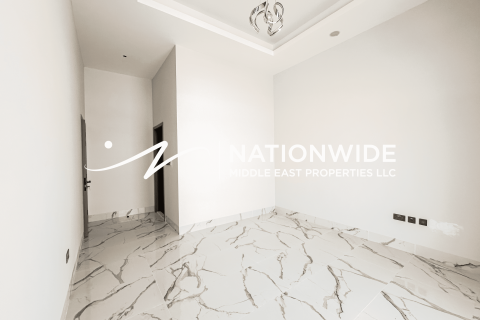 Villa en venta en Abu Dhabi, EAU 7 dormitorios, 521 m2 № 644705 - foto 8
