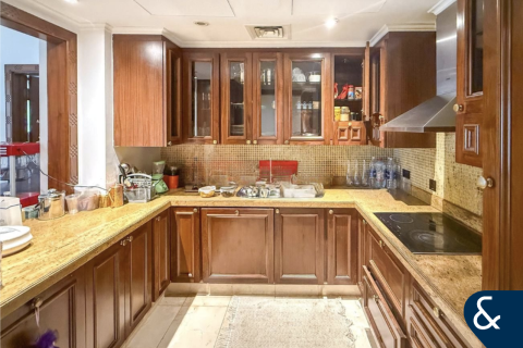 Old Town, Dubai, संयुक्त अरब अमीरात में अपार्टमेंट, 1 बेडरूम, 90 वर्ग मीटर, संख्या 671083 - फ़ोटो 6