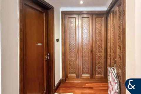 Old Town, Dubai, संयुक्त अरब अमीरात में अपार्टमेंट, 1 बेडरूम, 90 वर्ग मीटर, संख्या 671083 - फ़ोटो 9